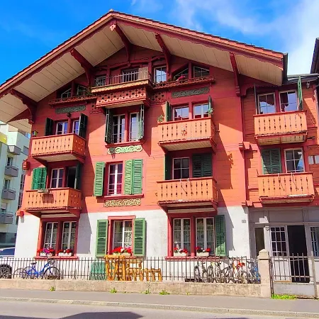Waldeg 4 Historic House - شقة إنترلاكن